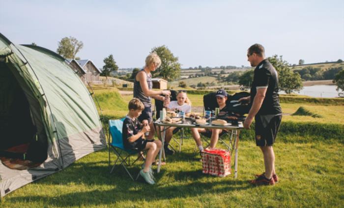 Llys Y Fran Lakeview Campsite